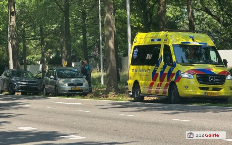 Ongeval tussen twee voertuigen op Baroniebaan in Tilburg