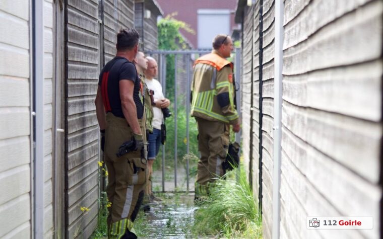 Brand in schuurtje aan Schagenstraat in Tilburg snel onder controle – foto 112 Goirle