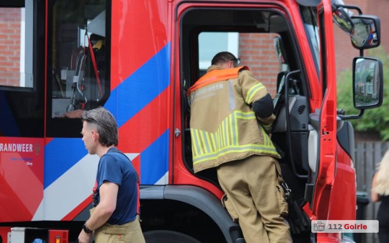 Brand in schuurtje aan Schagenstraat in Tilburg snel onder controle – foto 112 Goirle