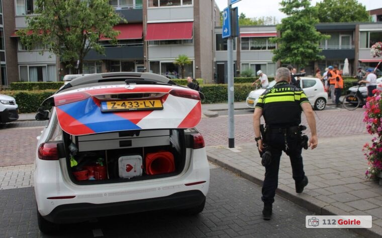 Fietser ernstig gewond na aanrijding met vuilniswagen bij winkelcentrum Koningsschild in Goirle – foto 112 Goirle