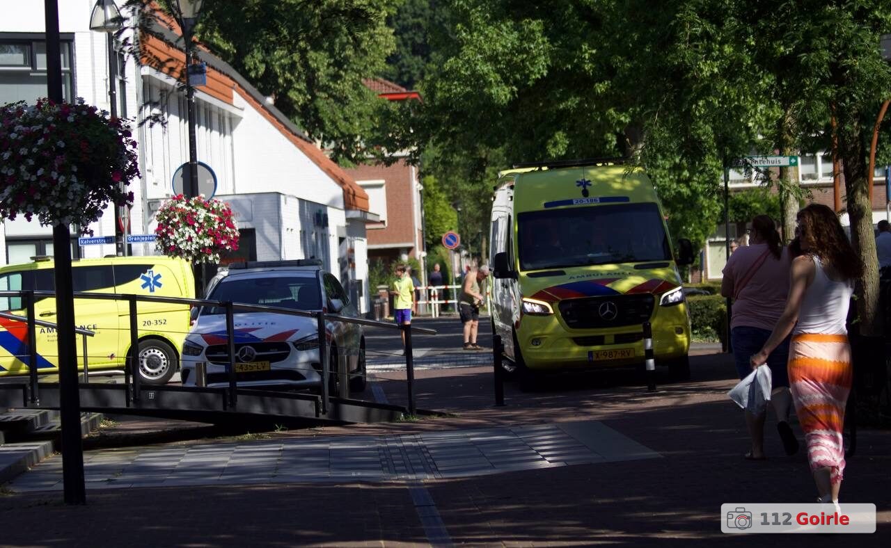 Man overleden na reanimatie in winkelcentrum De Hovel in Goirle – foto 112 Goirle