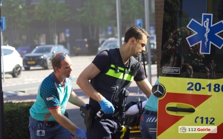 Man overleden na reanimatie in winkelcentrum De Hovel in Goirle – foto 112 Goirle