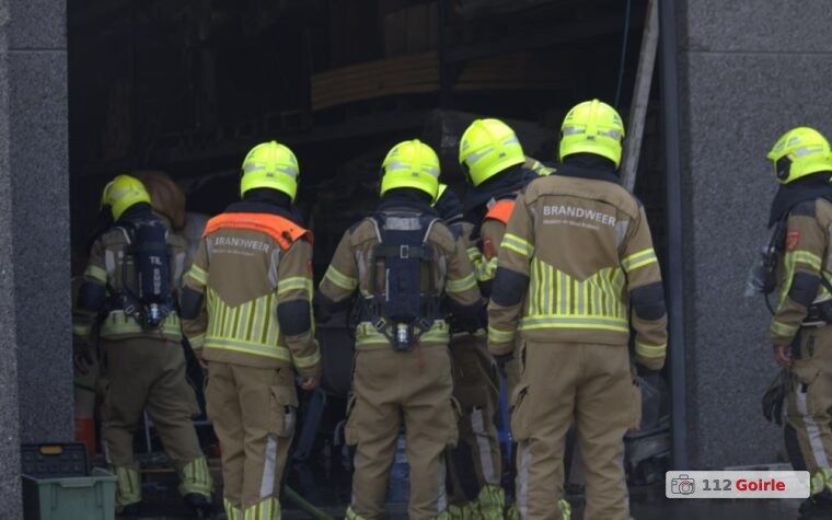 Grote schade na brand in werkplaats van T-Borg Design in Tilburg – foto 112 Goirle