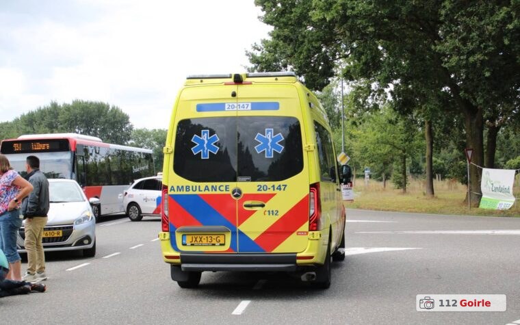 Motorrijdster gewond na botsing met auto in Riel – foto 112 Goirle