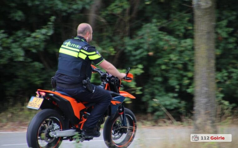 Motorrijdster gewond na botsing met auto in Riel – foto 112 Goirle