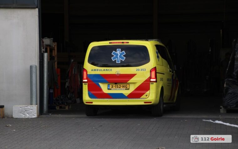 Persoon gewond bij bedrijfsongeval bij timmerfabriek in Goirle – foto 112 Goirle