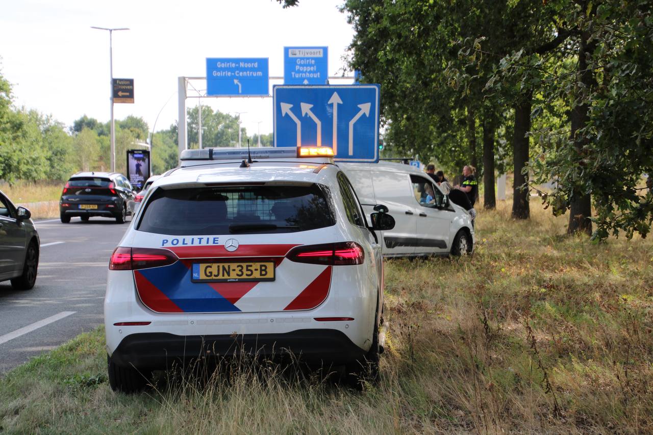 E-Call-melding leidt hulpdiensten naar ongeval op Turnhoutsebaan in Goirle – foto 112 Goirle
