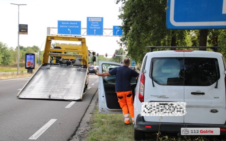 E-Call-melding leidt hulpdiensten naar ongeval op Turnhoutsebaan in Goirle – foto 112 Goirle