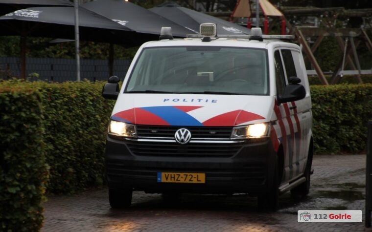 Man krijgt medische hulp bij restaurant aan Dorpsstraat in Riel – foto 112 Goirle