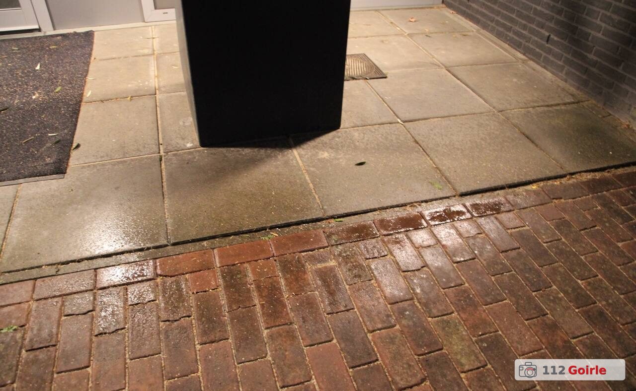 Meerdere appartementen onder water door gesprongen leiding in Goirle – foto 112 Goirle