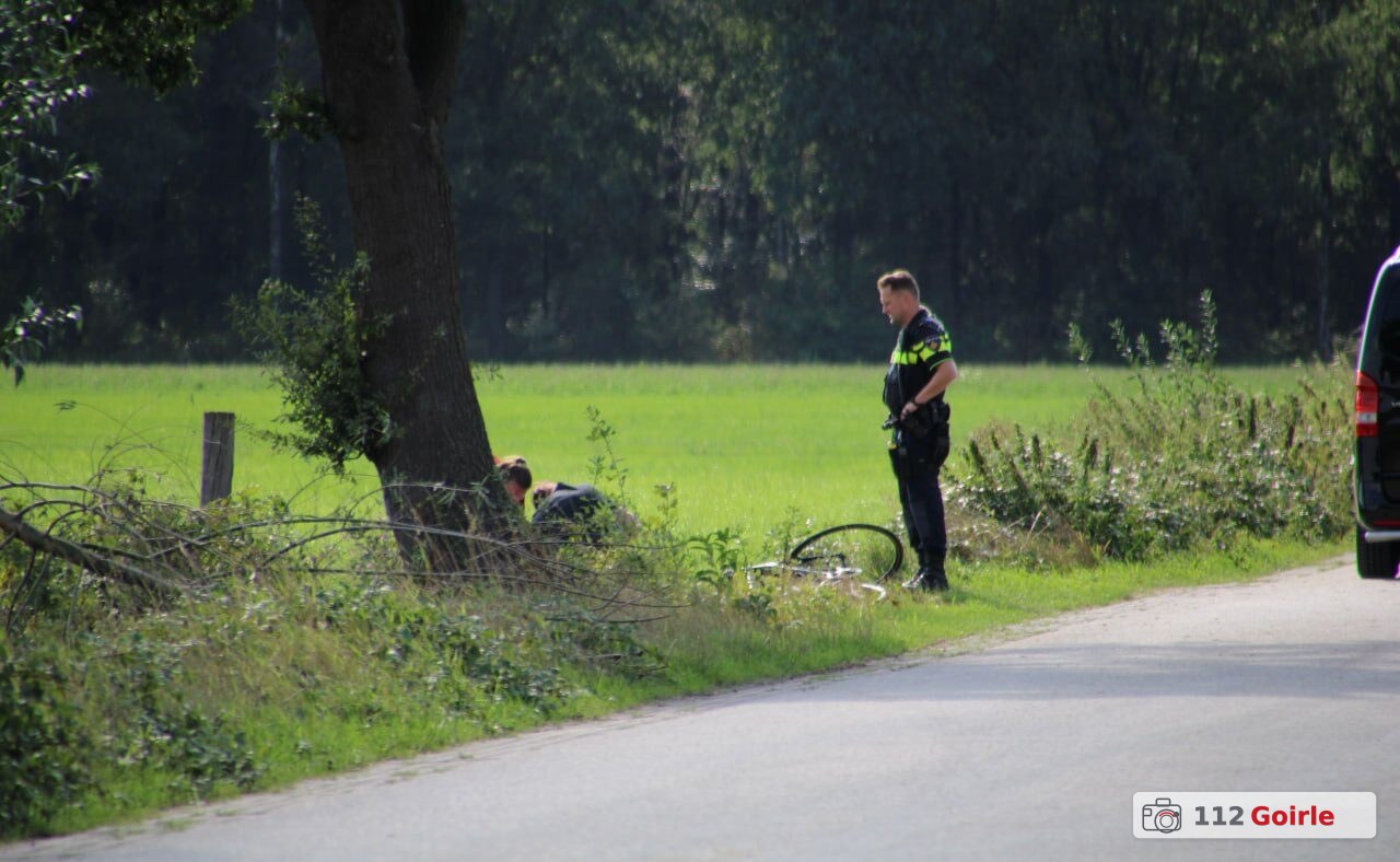 Overleden fietser aangetroffen op Roovertsedijk in Hilvarenbeek – foto 112 Goirle