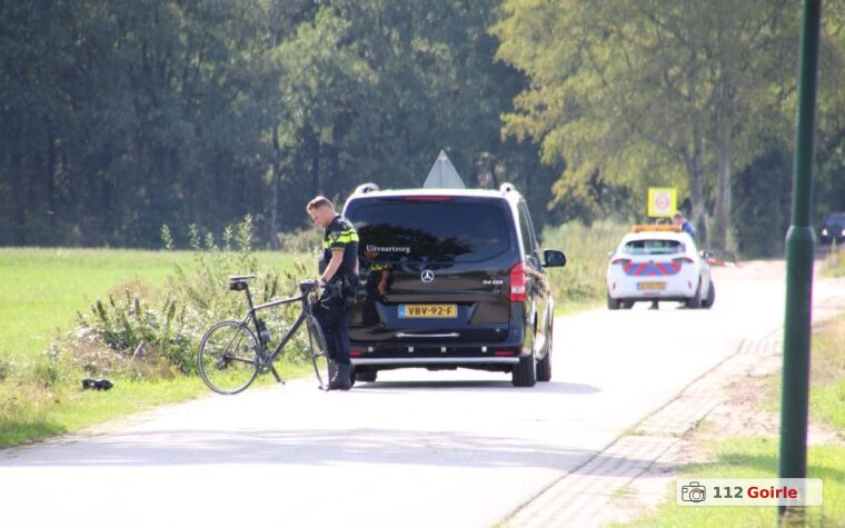 Overleden fietser aangetroffen op Roovertsedijk in Hilvarenbeek – foto 112 Goirle