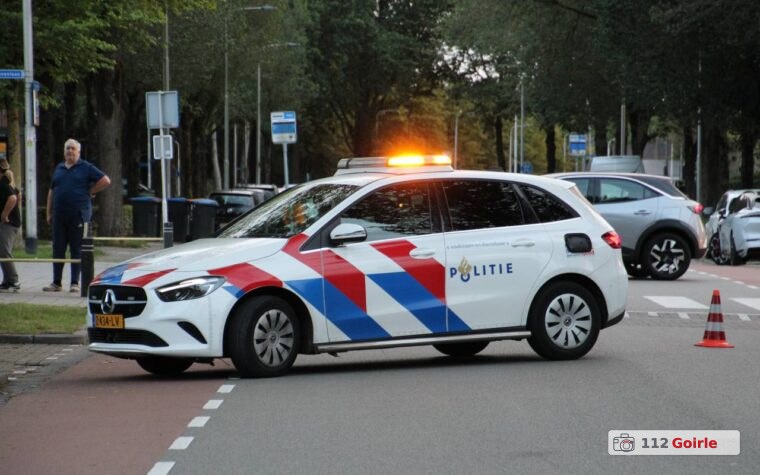 Scooterrijder crasht en vlucht naar basisschool in Tilburg – foto 112 Goirle