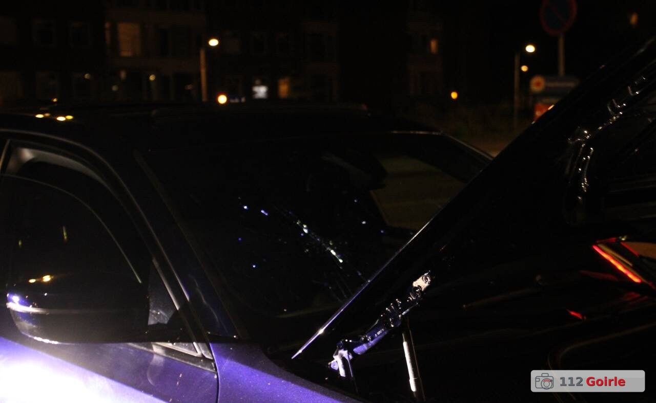 Bestuurder heeft auto pas één dag en rijdt direct schade op bij ongeval in Tilburg – foto 112 Goirle