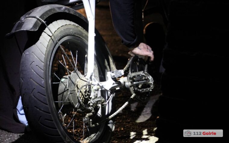 Fatbiker gewond na aanrijding met auto bij De Voltage in Tilburg – foto 112 Goirle
