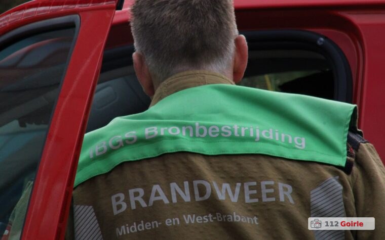 Specialistische brandweereenheden verzamelen in Tilburg voor inzet bij gaswolk in Asten – foto 112 Goirle