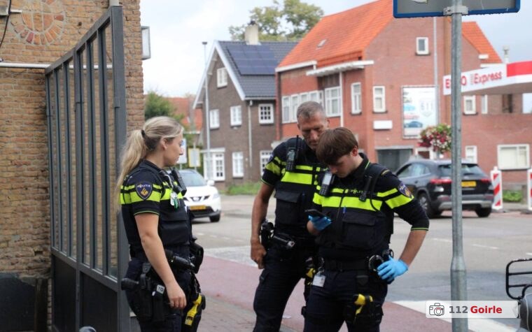 Meisje op scooter komt ten val na remmen voor overstekende vrouw op Tilburgseweg in Goirle – foto 112 Goirle