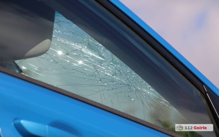Verkeerslicht uit de grond gereden bij ongeval op kruising Ringbaan-Zuid en Goirleseweg in Tilburg – foto 112 Goirle