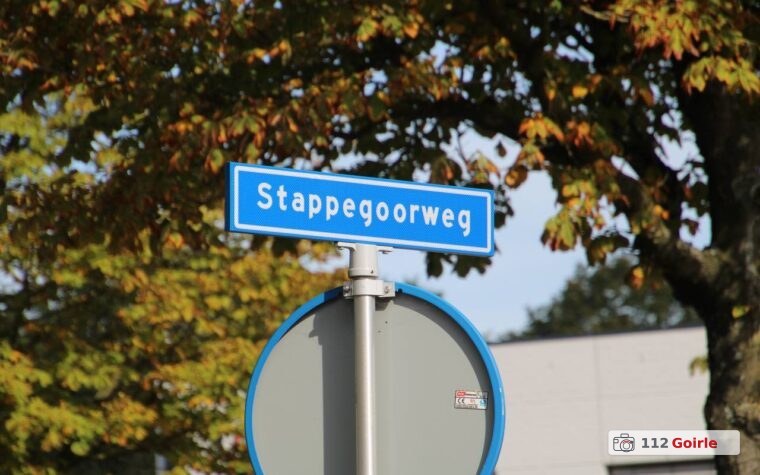 Fietser aangereden door taxi bij IJssportcentrum in Tilburg – foto 112 Goirle